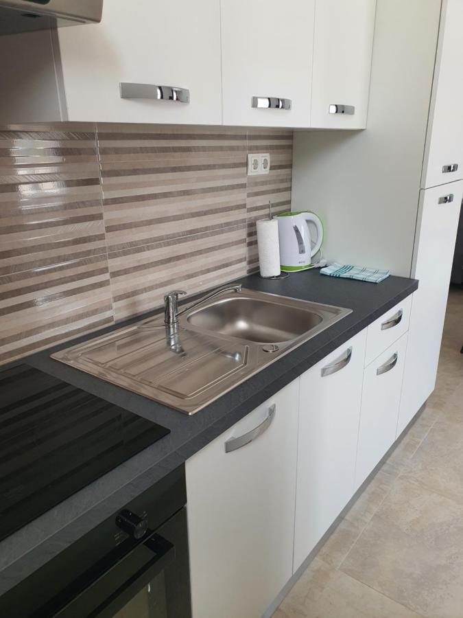 Apartment Rados Dugopolje Εξωτερικό φωτογραφία